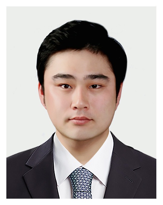 김다솔 부원장.jpg